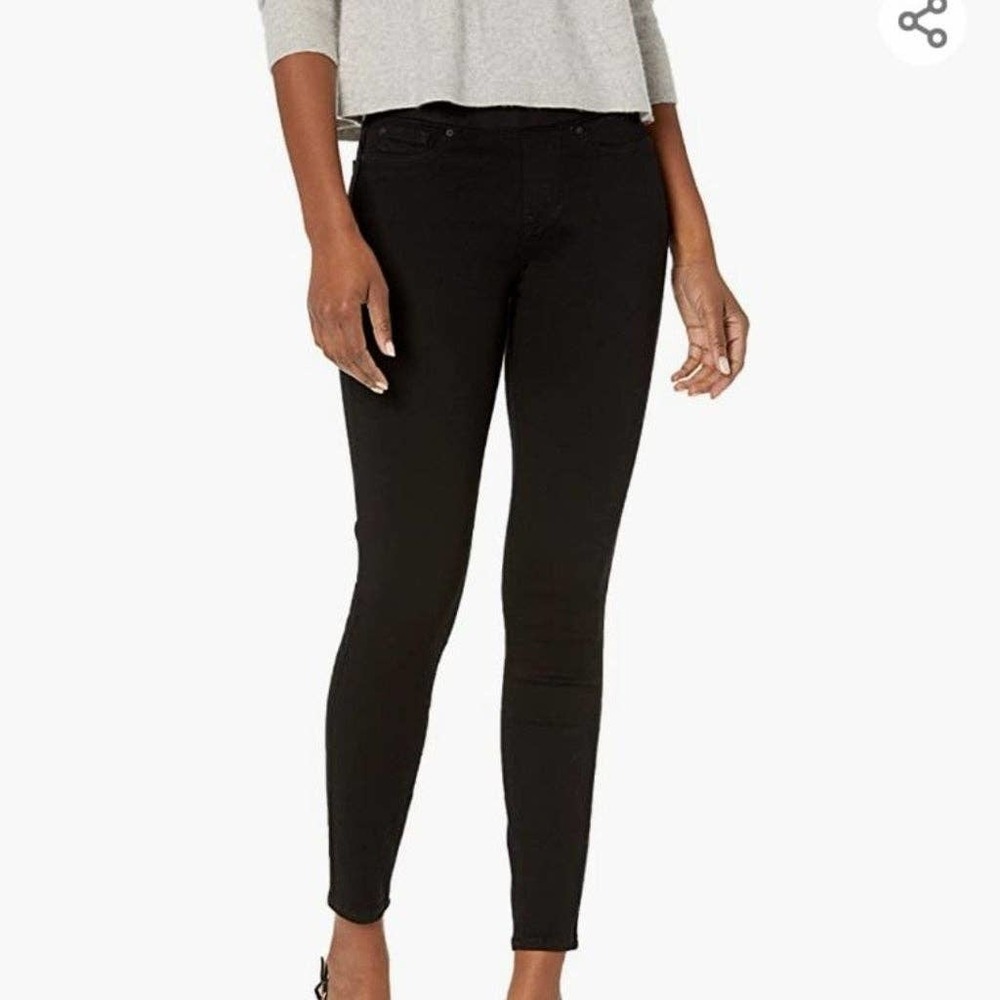 Levi Strauss Totally Shaping Pull On Pants- 2S W26